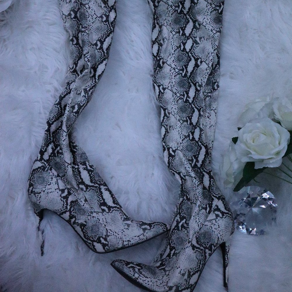 THIGH HIGH SNAKE HEEL BOOTS